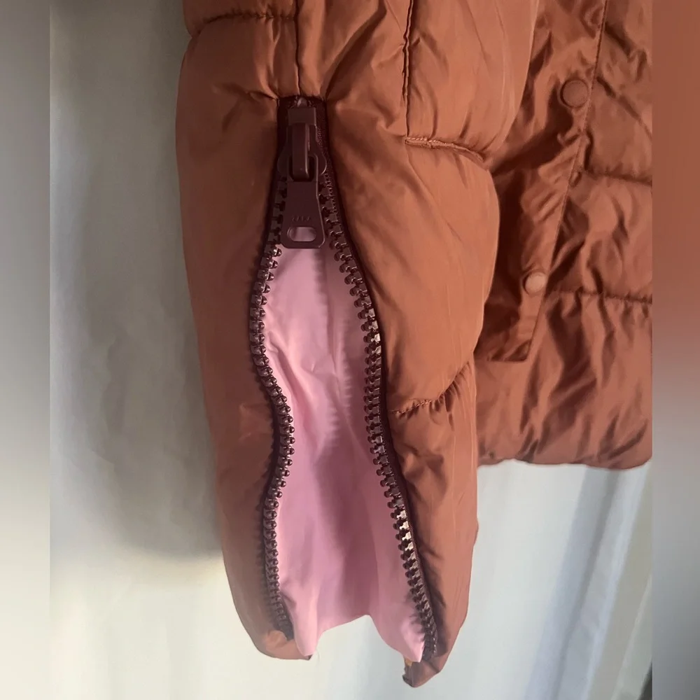 Zara Puffer Jacket - Picture 4 of 9